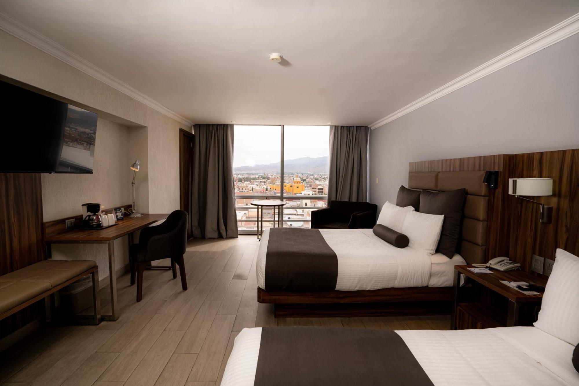 Panorama Hotel San Luis Potosí Buitenkant foto
